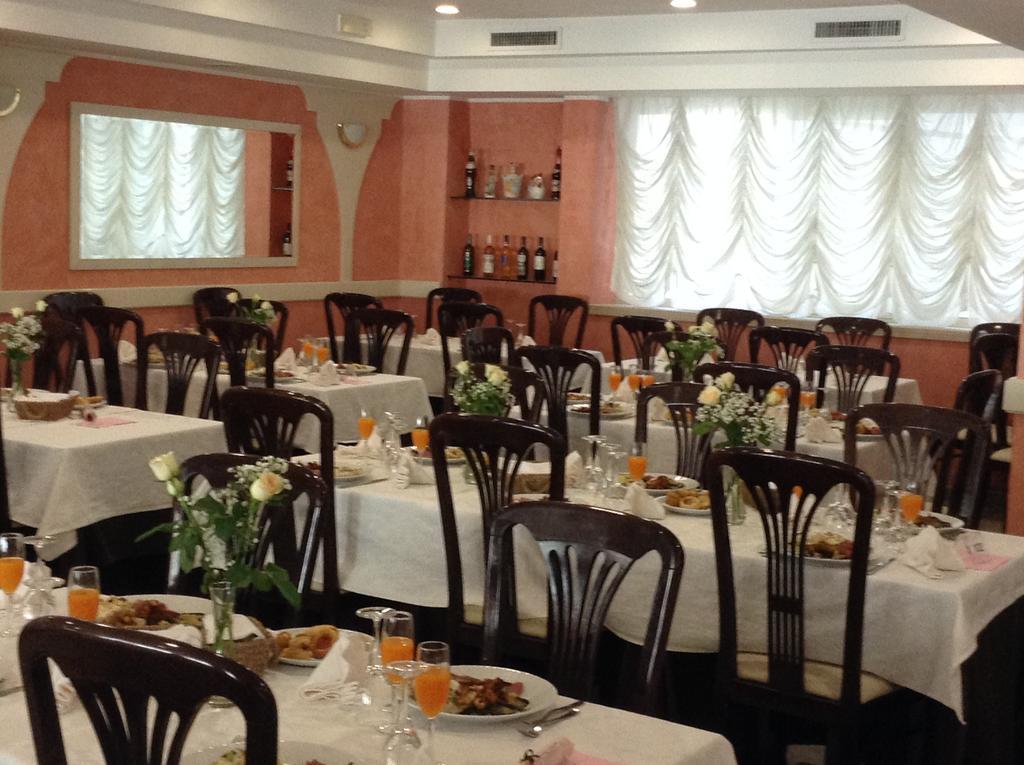 Hotel Borgo Marina ローディ・ガルガーニコ エクステリア 写真
